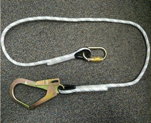 Workgard Connecting Lanyard With Scaffold Hook And Twist Lock Karabiner, Total Length: 1.5M