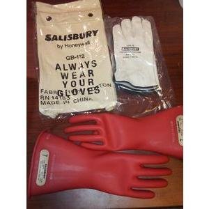 SALISBURY RED CLASS 00 TYPE I KIT INCL 11" V-GLOVES/PROTECTORS/GLOVE BAG, SIZE 10