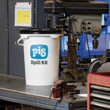 Pig Spill Response Oil-Only With Bucket